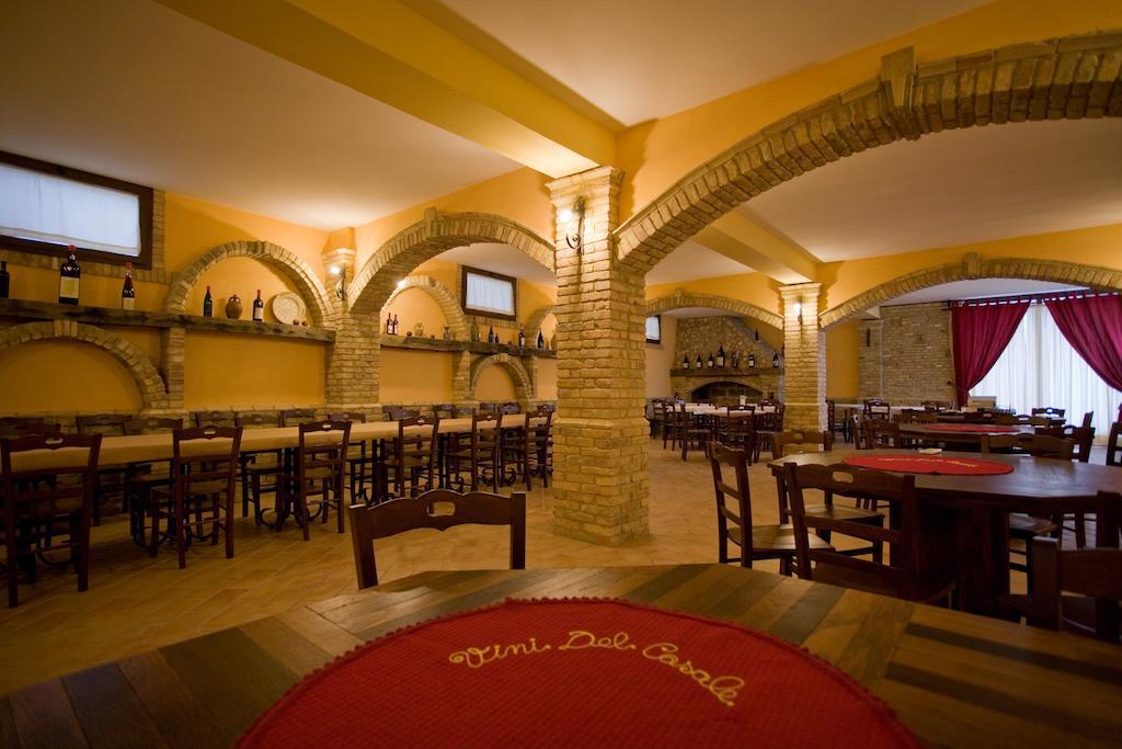 Azienda Vitivinicola Sergio Del Casale Vasto Exterior photo